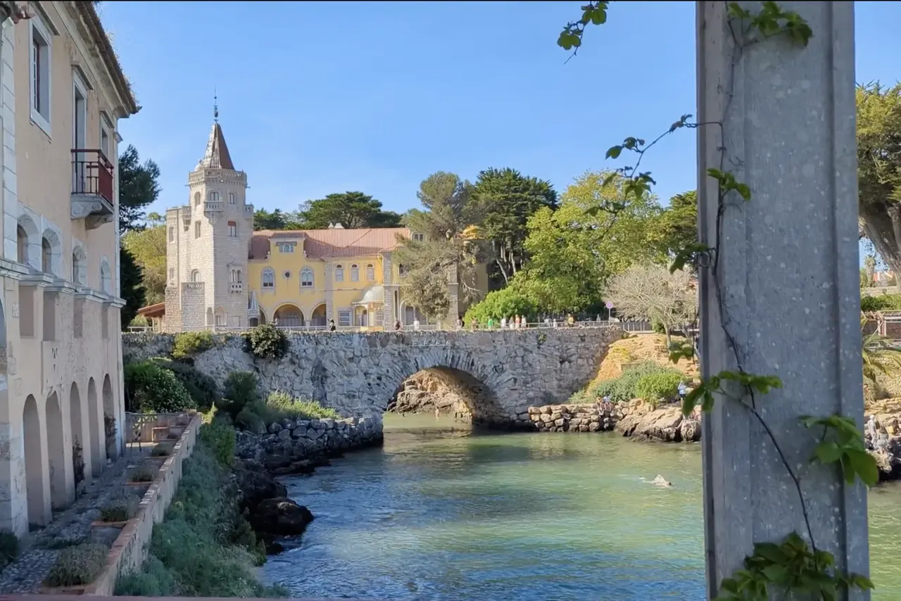OPORTUNIDADE RARA NO CENTRO HISTÓRICO DE PAÇO DE ARCOS