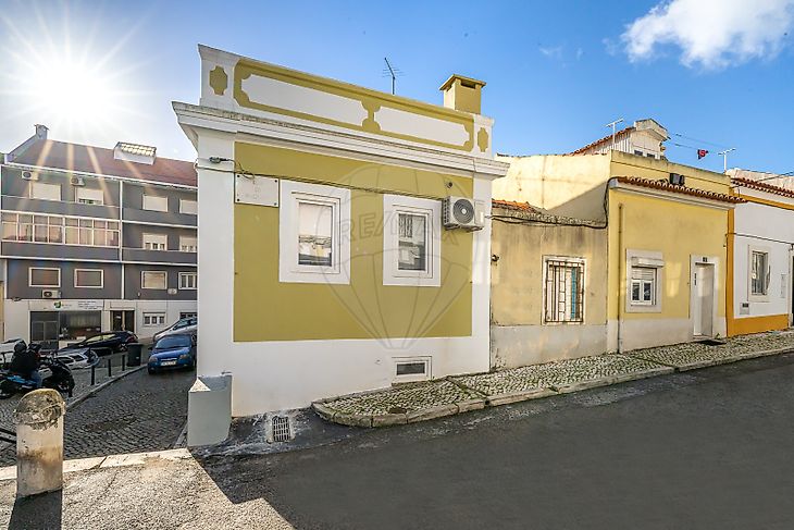 Prédio à venda em Lisboa